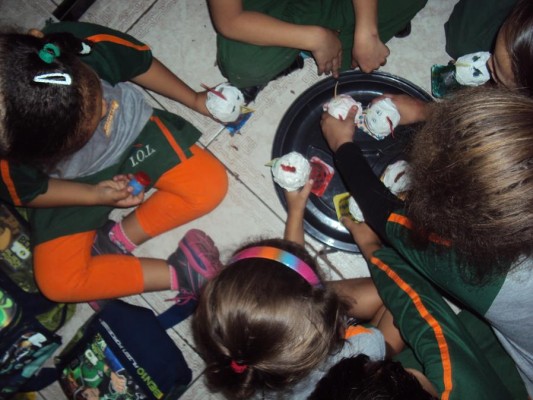 2013 - A galinha e a pata - Prof Naiane — foto 2