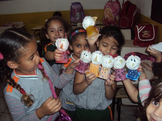 2013 - A galinha e a pata - Prof Naiane — foto 11