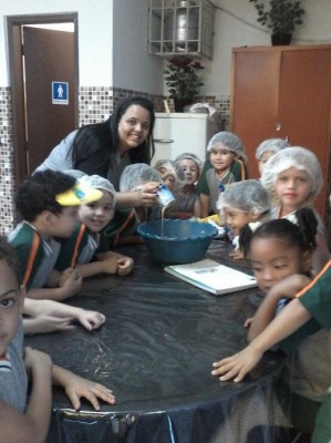 2013 - Fazendo Biscoito - Prof -Gisele — foto 3