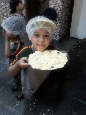 2013 - Fazendo Biscoito - Prof -Gisele — foto 6
