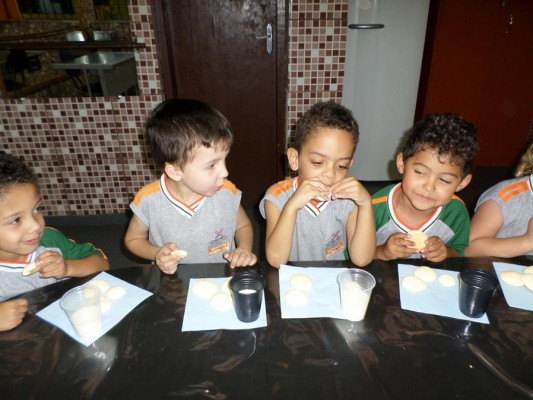 2013 - Fazendo Biscoito - Prof -Gisele — foto 11