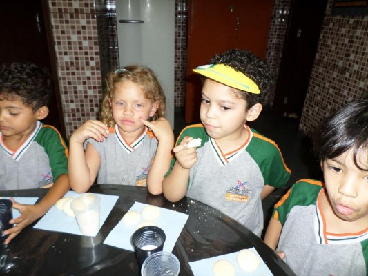 2013 - Fazendo Biscoito - Prof -Gisele — foto 14