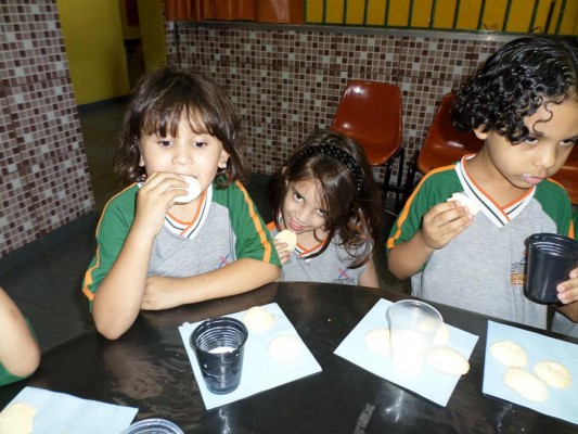 2013 - Fazendo Biscoito - Prof -Gisele — foto 15