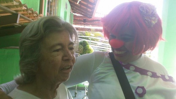 2013 - Visita ao Asilo - Aluns Teatro — foto 2