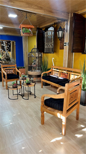 Sala de espera do Instituto Oliveira Lara